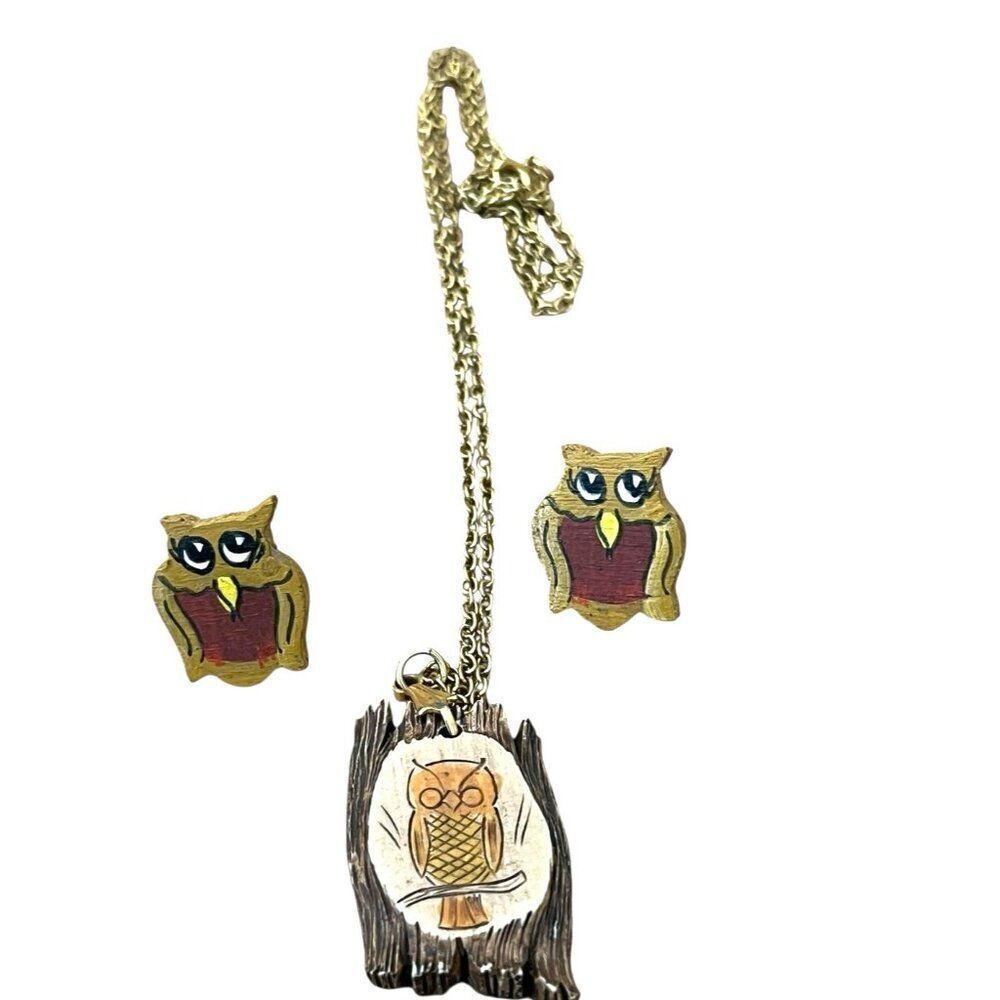 Wood Painted Owl Necklace & Earrings Set Cute Woodsy Owl on Branch Wooden Log